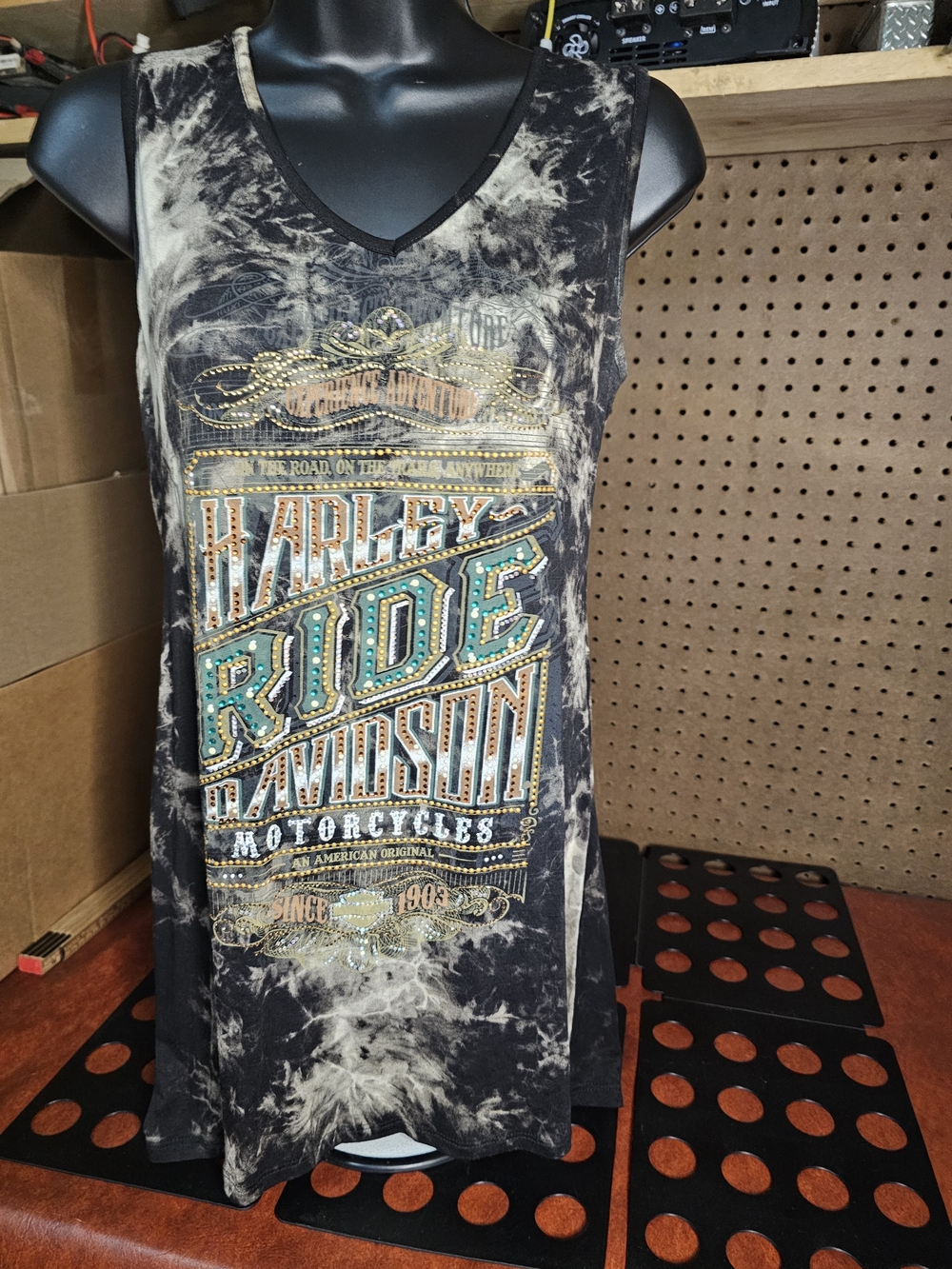 Harley Davidson Women's Super soft Bejeweled long Tank *rare Size Small